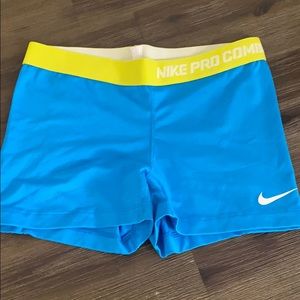 Nike Pro Shorts - Size L